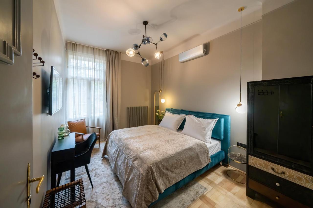 Nest Hotel Győr Exterior foto