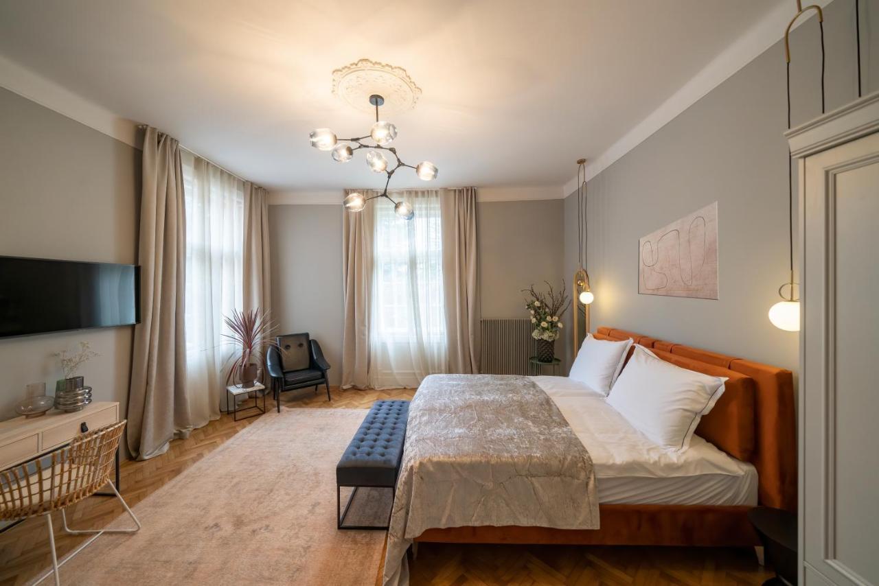 Nest Hotel Győr Exterior foto